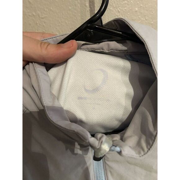 Zero Restriction Mens Medium Mayweather 1/4 Zip Pullover Light Blue Golf Stretch - Picture 3 of 8